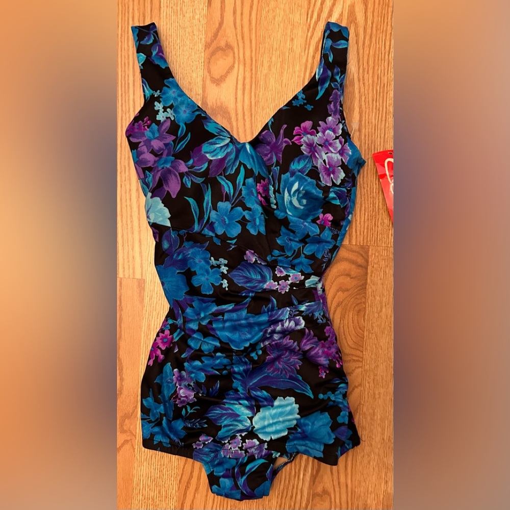 Ceeb Women Multicolor Swimsuit size 12 NWT